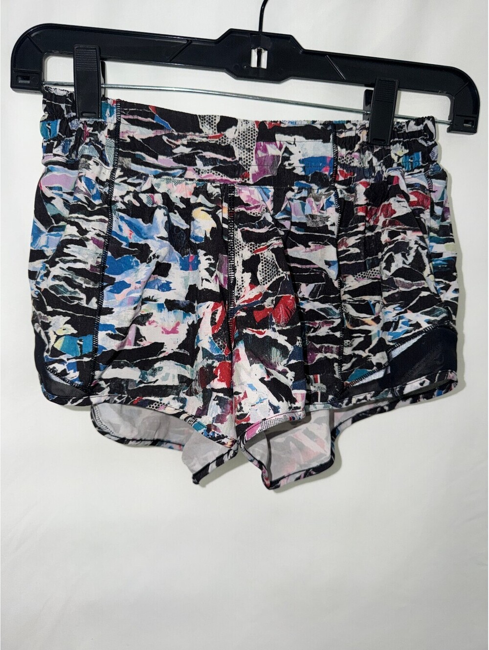 Lululemon Women's Athletic Shorts Size 4 Multi-Color